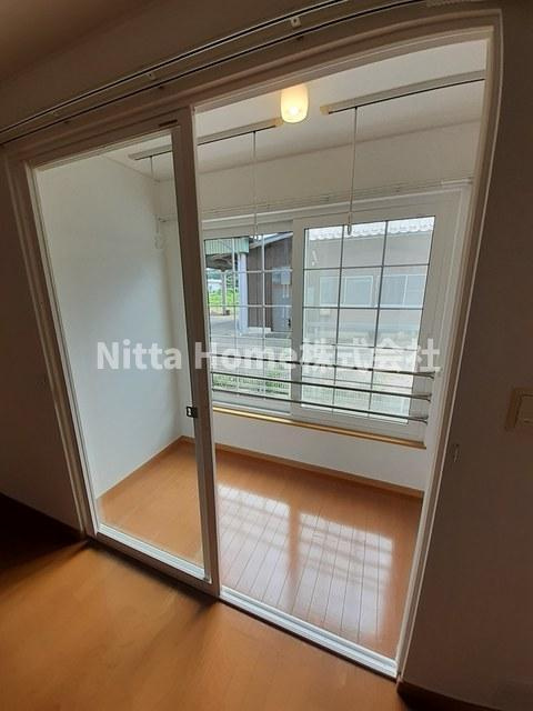 グランツＢのバルコニー|人気のサンルームもありますよ◆