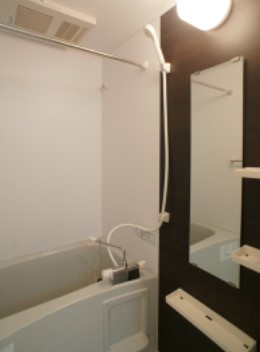 リブリbearboyの浴室|別部屋参照