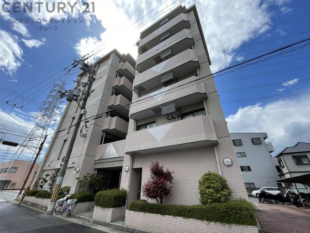 オートロック付きで外部からの出入りがなく安心です