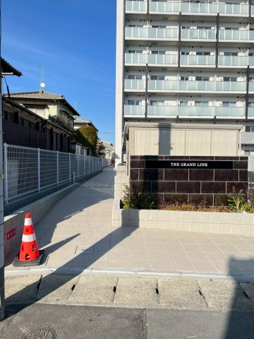 グランド　ラインのエントランス