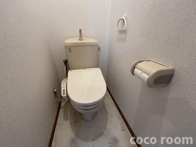 ラシュールのトイレ