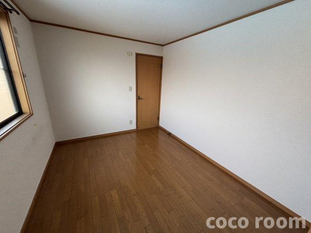 ラシュールの居間・リビング