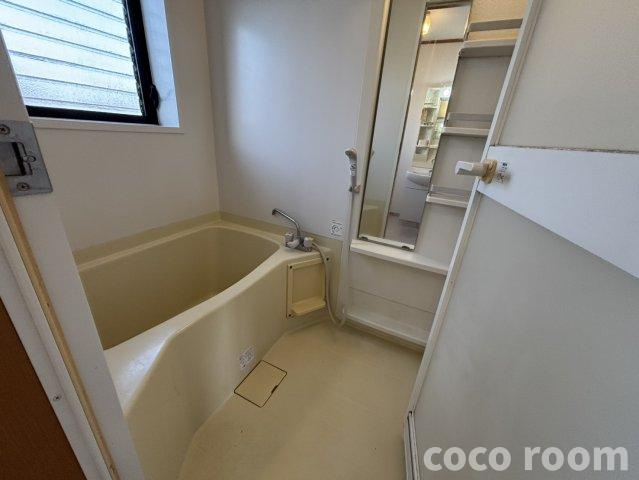 ラシュールの浴室