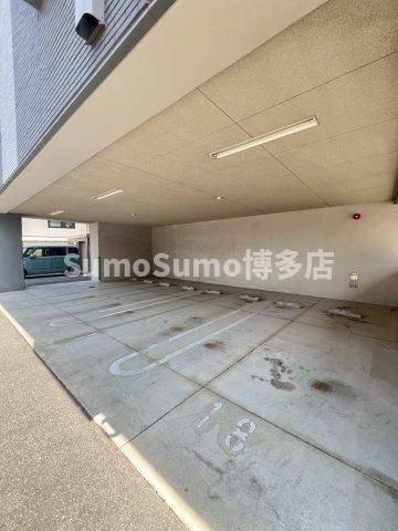 グランディア清水の駐車場|駐車場です