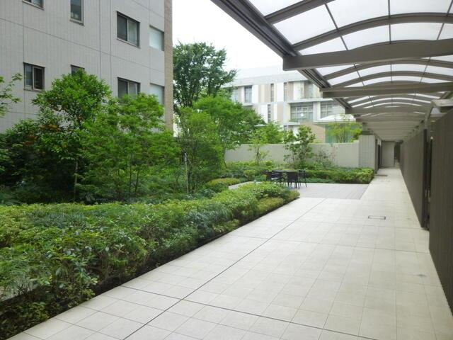 クラッシィハウス世田谷公園のエントランス| 
