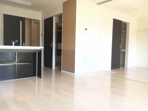 メゾンマスト本宮の居間・リビング