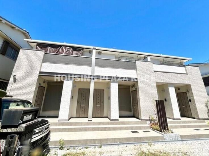 ヒールコート関守の外観