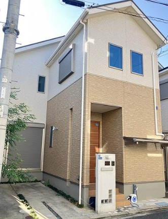 高瀬町3丁目　中古一戸建ての外観|新しい生活にいかがでしょうか？外観はお住まいの顔になります。こだわりたいポイントですね。外壁塗装や屋根塗装のご相談も承っております。
■現地内覧・資金計画相談・住宅ローン相談もお問合せ受付中■