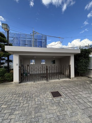 【エントランス】 | メゾン・モン・ソレーイユ