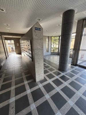 【エントランス】 | メゾン・モン・ソレーイユ