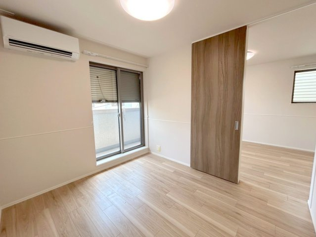 アイリス荻窪の居間・リビング