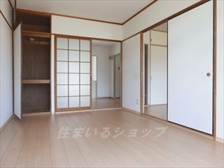 広島市安佐北区深川５丁目のアパートの収納