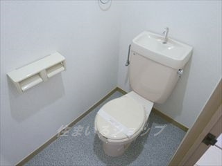 広島市安佐北区深川５丁目のアパートのトイレ