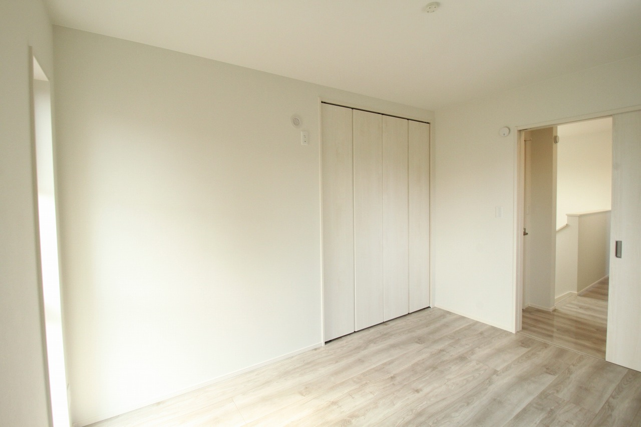 香美市土佐山田町東本町2丁目　新築戸建　1号棟　（全2区画）の洋室|2Ｆ　西の部屋　6.0帖