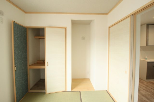 香美市土佐山田町東本町2丁目　新築戸建　1号棟　（全2区画）の和室|1Ｆ　5.0帖