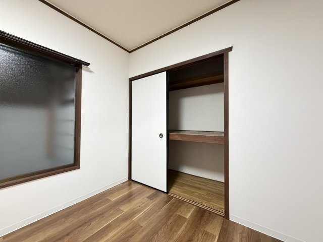 ウエストハイム墨江の収納