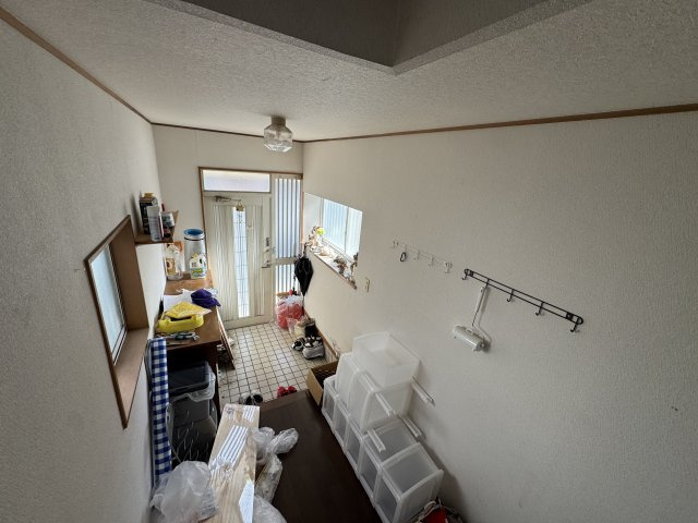 -三丁目不動産-　寄居町用土　平成2年築の玄関