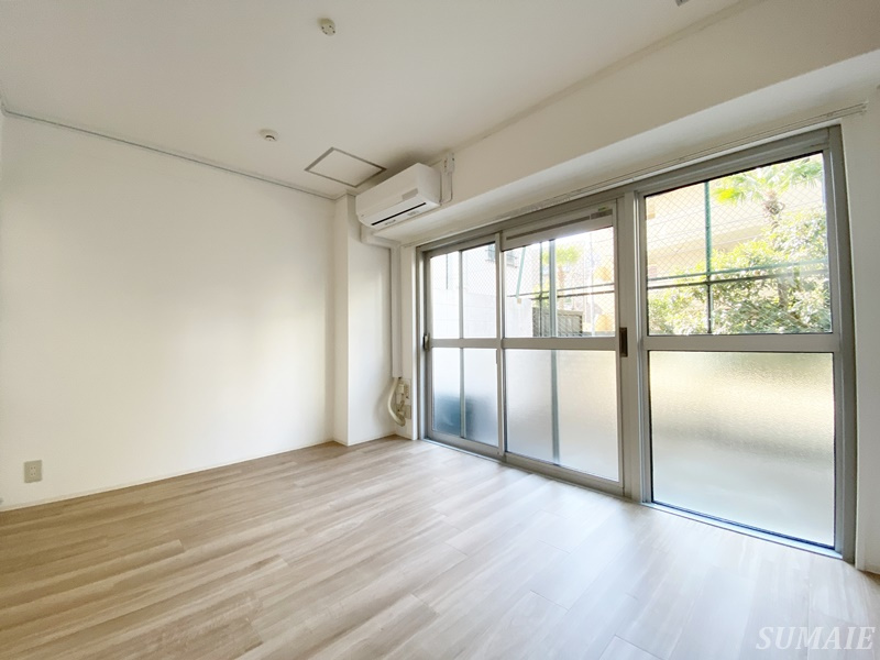 秀和東十条レジデンスの寝室|6帖の寝室です☆