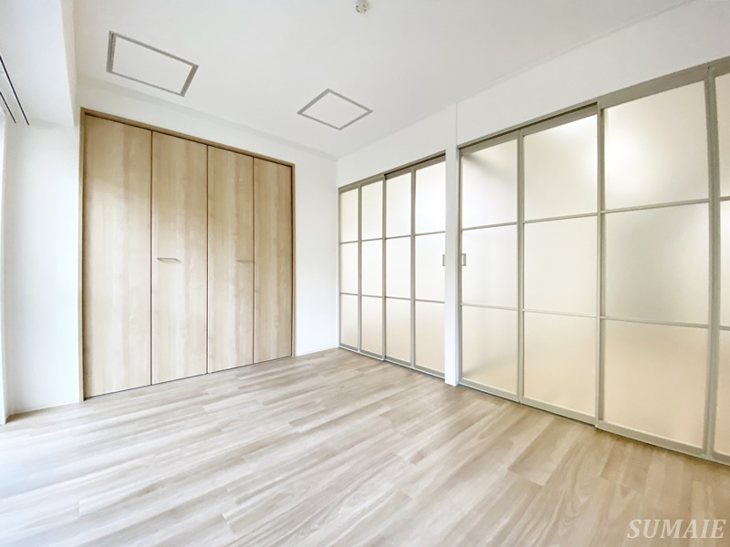 秀和東十条レジデンスの寝室|別角度から見た寝室です☆