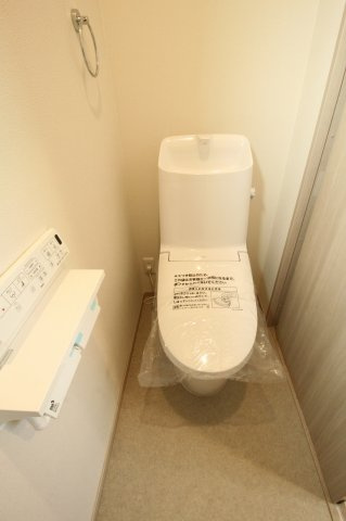 香美市土佐山田町東本町2丁目　新築戸建　2号棟　（全2区画）のトイレ|1F