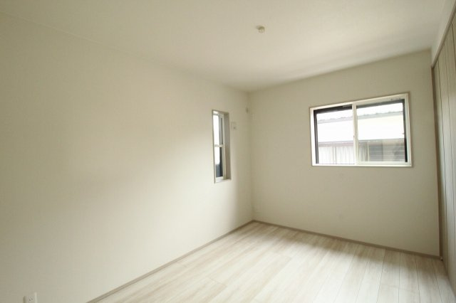 香美市土佐山田町東本町2丁目　新築戸建　2号棟　（全2区画）の洋室|2Ｆ　南の部屋　6.0帖