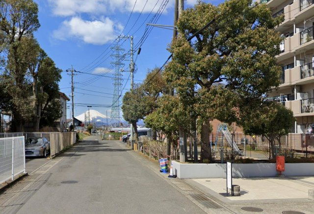 【周辺】 | ◇◆パシフィックパレス平塚◆◇ | マンション前の道路