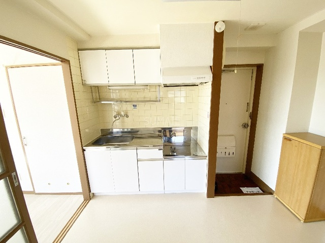 冨田ビルのキッチン|綺麗なキッチン★