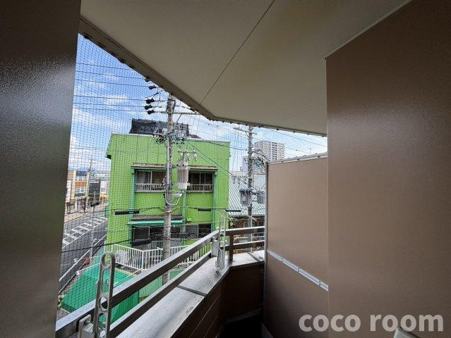 クリエイトビル（旧　ニュー田中屋マンション） 3-の玄関