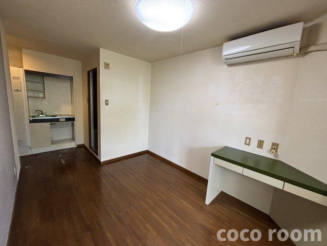 クリエイトビル（旧　ニュー田中屋マンション） 3-の玄関