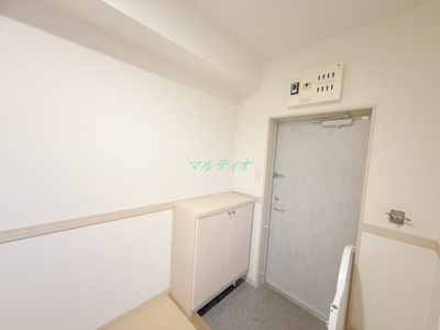 【玄関】 | Ｔ’ｓハウス | 玄関