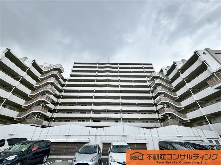 阪急西宮マンションの外観