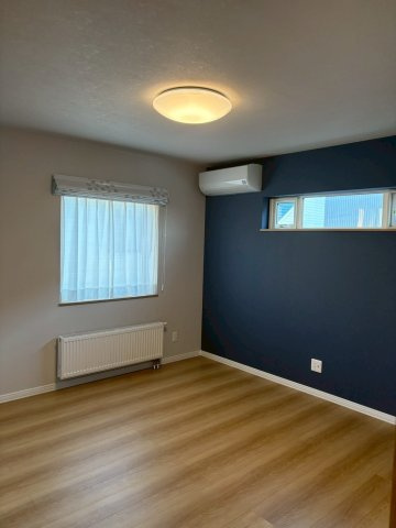 中古住宅　帯広市西6条南33丁目の洋室