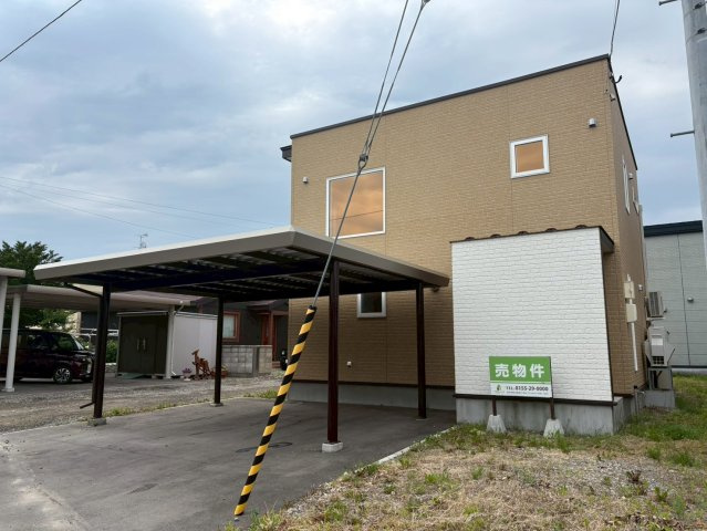 中古住宅　帯広市西6条南33丁目の外観