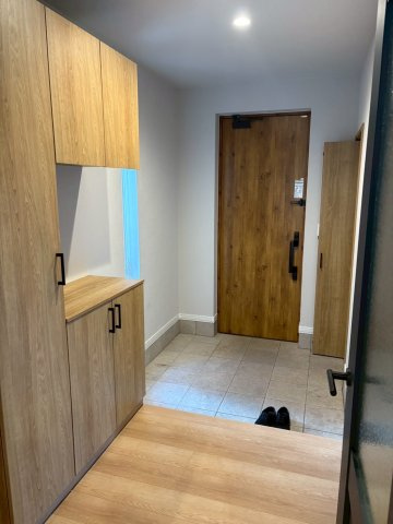 中古住宅　帯広市西6条南33丁目の玄関