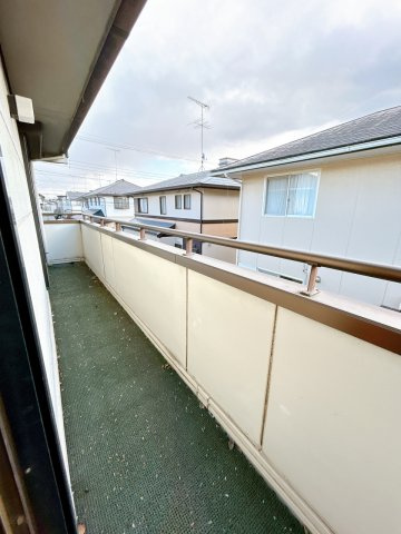 小山市中久喜5丁目　中古戸建のバルコニー