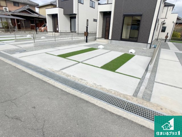 加古川市西神吉町岸　新築一戸建ての駐車場|駐車スペース！散水栓があるので、こまめに愛車を洗えます！