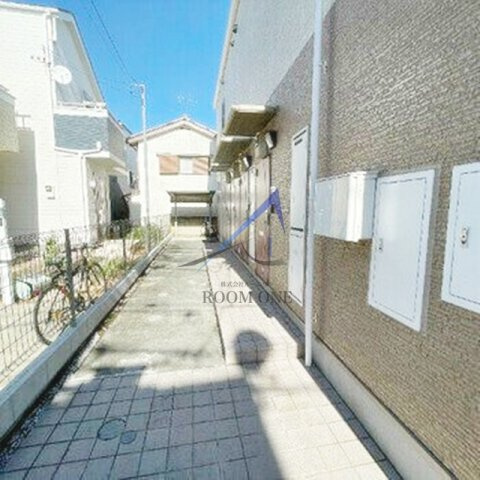 ヴァレクールのエントランス|エントランスです。