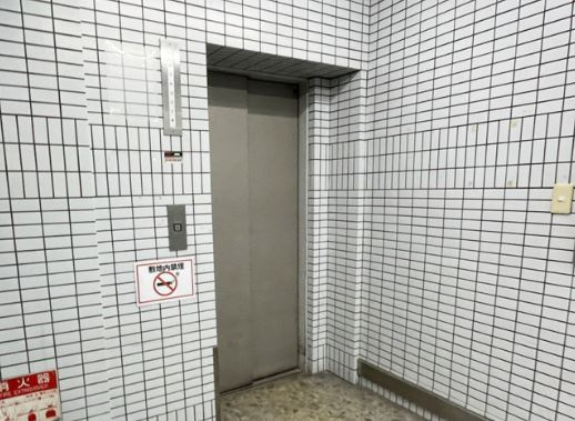 第一シルバービルの設備