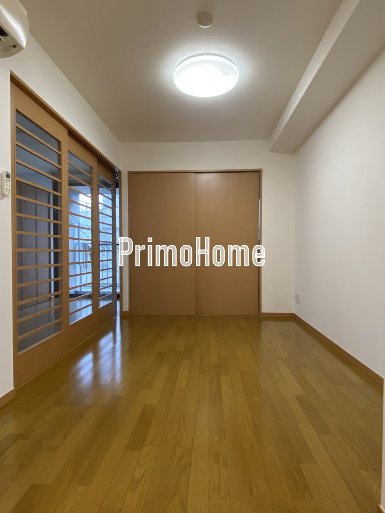 コニファー桜橋の居間・リビング