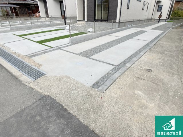 加古川市西神吉町岸　新築一戸建ての駐車場|駐車スペース！散水栓があるので、こまめに愛車を洗えます！