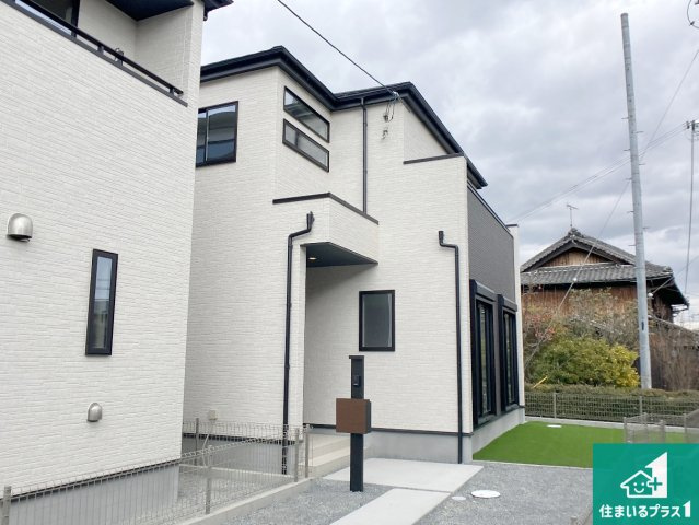 加古川市西神吉町岸　新築一戸建ての外観|安心の10年保証！外観を美しく保ち、雨水で汚れを落とします！気になることがありましたら、お気軽にお問い合わせください！