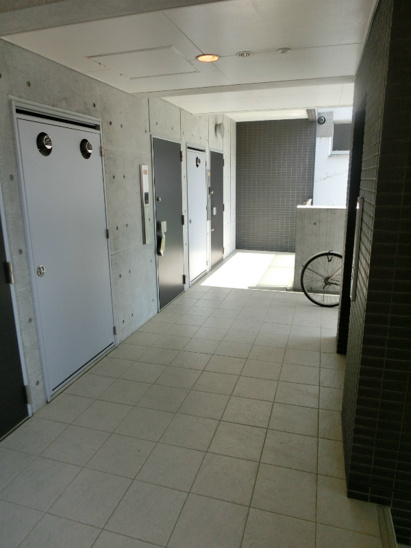 【エントランス】セントヒルズ銀山町 