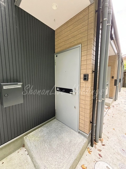 ミドリソウのエントランス|毎日通るエントランス♪