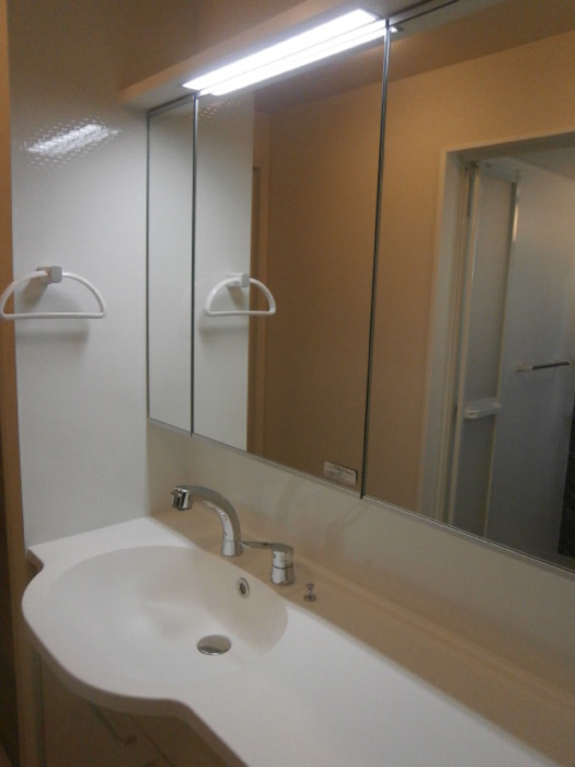 カルム鷺沼の独立洗面台|独立洗面台