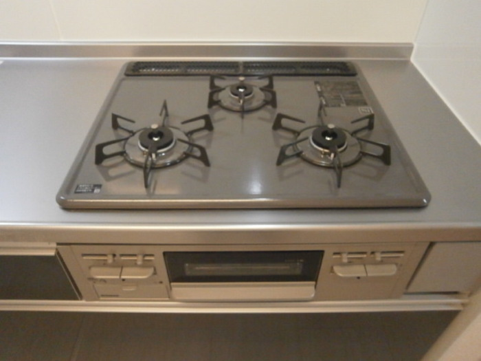 カルム鷺沼のキッチン|ガスコンロ