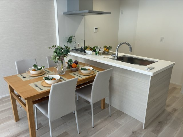 ヒルハイツ宮前平　ウエストのダイニング|※家具の配置はイメージです