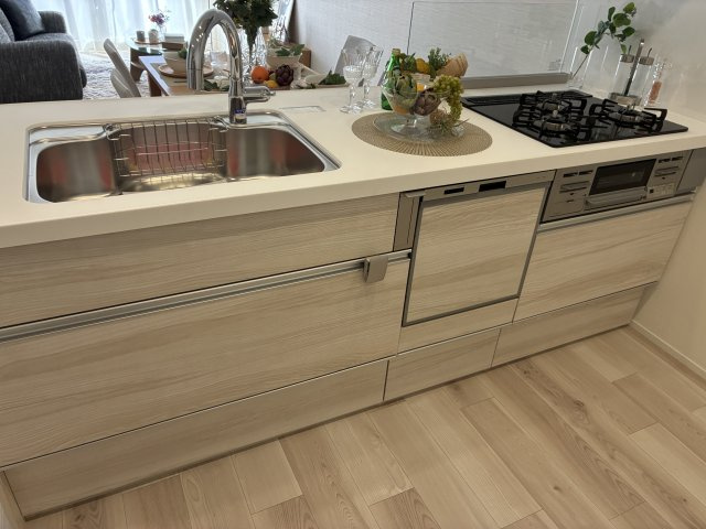 ヒルハイツ宮前平　ウエストのキッチン