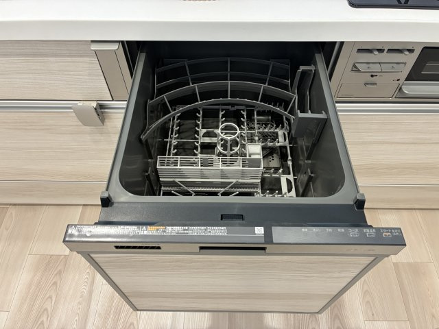 ヒルハイツ宮前平　ウエストのキッチン|食器洗乾燥機