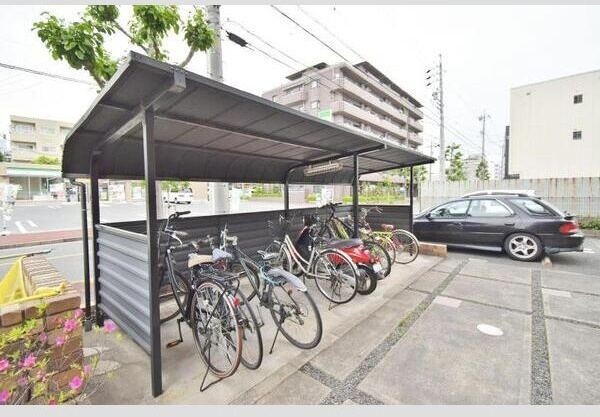 エクセラン　本願寺のその他共用部分|自転車置場