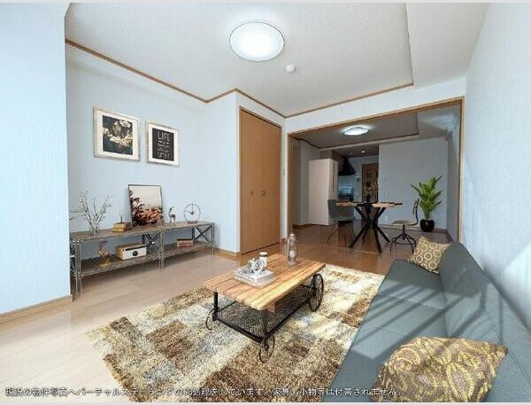 エクセラン　本願寺の居間・リビング